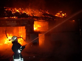 Foto: &copy; Copyright: FF L�cknitz, Verwendung nur in den engen Grenzen des Urheberrechtes, und nur mit Zustimmung des Autors erlaubt!