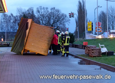 Foto: &copy; Copyright: Feuerwehr Pasewalk, Verwendung nur in den engen Grenzen des Urheberrechtes, und nur mit Zustimmung des Autors erlaubt!