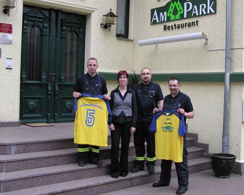 Vor dem Hoteleingang