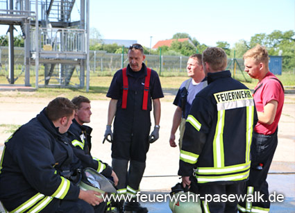 Foto: &copy; Copyright: FF Pasewalk, Verwendung nur in den engen Grenzen des Urheberrechtes, und nur mit Zustimmung des Autors erlaubt!