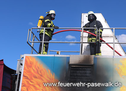 Foto: &copy; Copyright: FF Pasewalk, Verwendung nur in den engen Grenzen des Urheberrechtes, und nur mit Zustimmung des Autors erlaubt!
