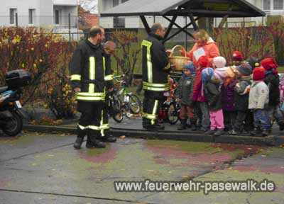 Foto: &copy; Copyright: Feuerwehr Pasewalk, Verwendung nur in den engen Grenzen des Urheberrechtes, und nur mit Zustimmung des Autors erlaubt!